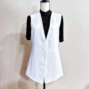 Club Monaco White Long Sleeveless Vest Professional Blazer Style, Women Size S/P